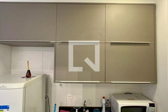 Studio de kitnet/studio para alugar com 1 quarto, 23m² em Vila Madalena, São Paulo