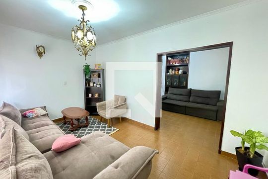 Sala 1 de casa à venda com 6 quartos, 400m² em Vila Barros, Guarulhos
