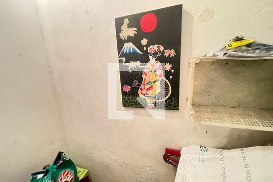 Dispensa  de casa à venda com 6 quartos, 400m² em Vila Barros, Guarulhos