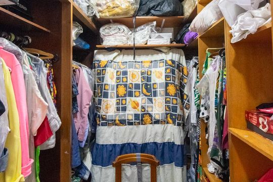 Closet da suíte 1 de casa à venda com 10 quartos, 300m² em Parque Jabaquara, São Paulo