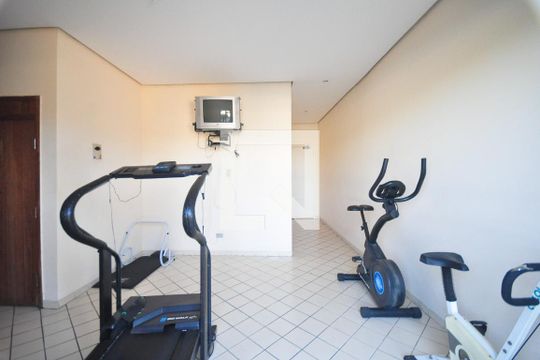 Academia de apartamento à venda com 3 quartos, 65m² em Vila Progredior, São Paulo