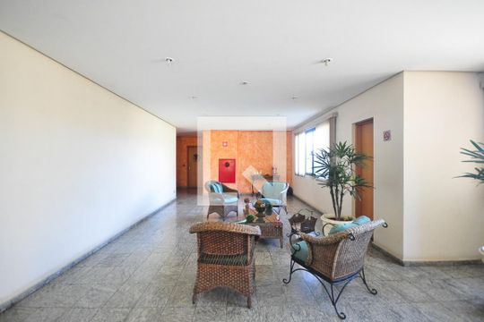 Hall Social de apartamento à venda com 3 quartos, 65m² em Vila Progredior, São Paulo