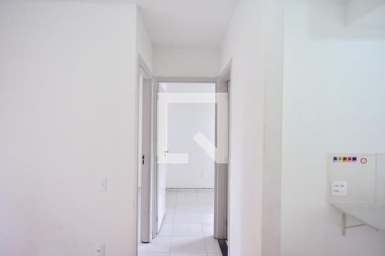 Corredor de apartamento para alugar com 2 quartos, 42m² em Jardim Raposo Tavares, São Paulo