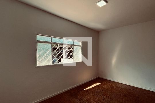 Casa à venda com 3 quartos, 191m² em Jardim Independência, Campinas