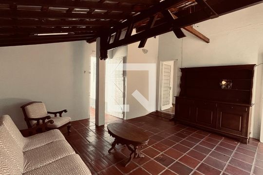 Casa para alugar com 3 quartos, 191m² em Jardim Independência, Campinas