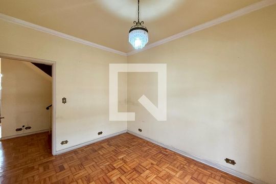 Sala  de casa à venda com 5 quartos, 200m² em Cidade Monções, São Paulo