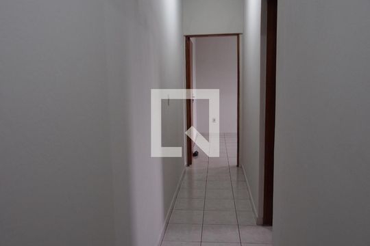 Corredor de casa à venda com 3 quartos, 122m² em Jardim Sales, Jundiaí