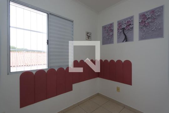 Quarto  de casa à venda com 2 quartos, 220m² em Vila Tolstoi, São Paulo