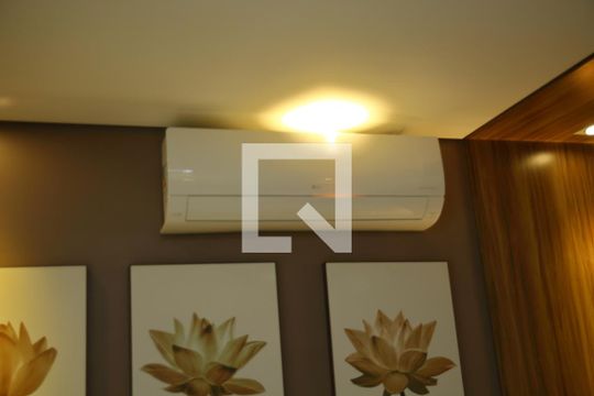Sala de apartamento à venda com 2 quartos, 93m² em Baeta Neves, São Bernardo do Campo