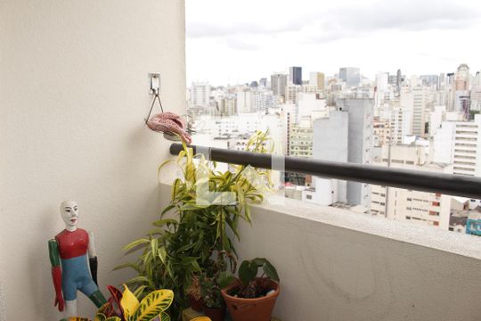 Apartamento à venda com 2 quartos, 50m² em Santa Cecilia, São Paulo