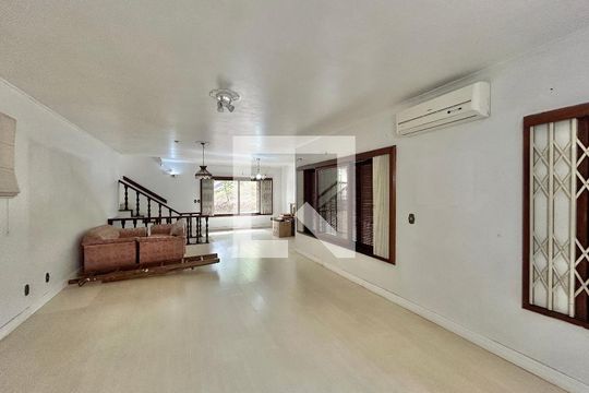 Sala de casa à venda com 4 quartos, 390m² em Ideal, Novo Hamburgo