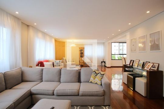 Sala de apartamento à venda com 4 quartos, 280m² em Tatuapé, São Paulo