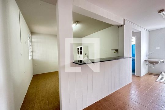 Cozinha  de casa para alugar com 8 quartos, 406m² em Centro, Uberlândia