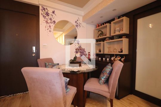 Sala de apartamento à venda com 2 quartos, 54m² em Vila Alpina, Santo André