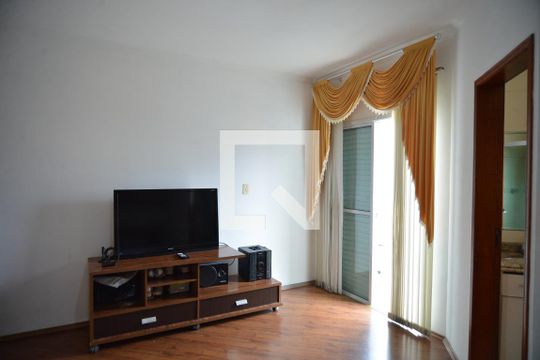 Apartamento à venda com 2 quartos, 77m² em Vila Lucinda, Santo André