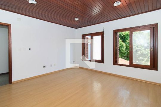 Quarto 2 de casa para alugar com 3 quartos, 341m² em Ipanema, Porto Alegre