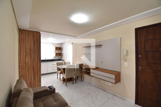 Sala/Cozinha de apartamento para alugar com 2 quartos, 58m² em Cidade Jardim, São José dos Pinhais