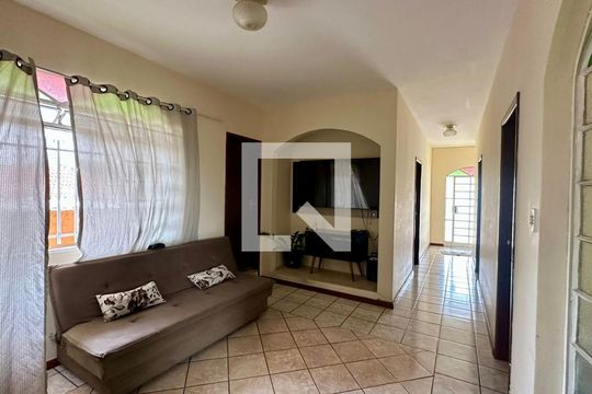 Sala 2 de casa à venda com 6 quartos, 527m² em Monsenhor Messias, Belo Horizonte