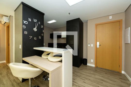 Studio  de kitnet/studio para alugar com 1 quarto, 53m² em Coracao de Jesus, Belo Horizonte
