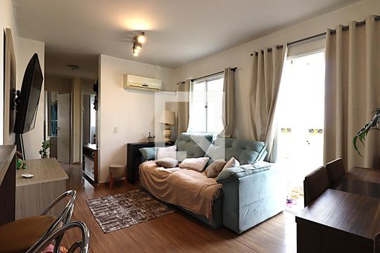Sala de apartamento à venda com 3 quartos, 67m² em Humaitá, Porto Alegre