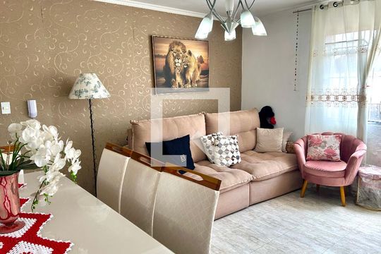 Sala de apartamento à venda com 2 quartos, 60m² em Jardim Vila Galvao, Guarulhos