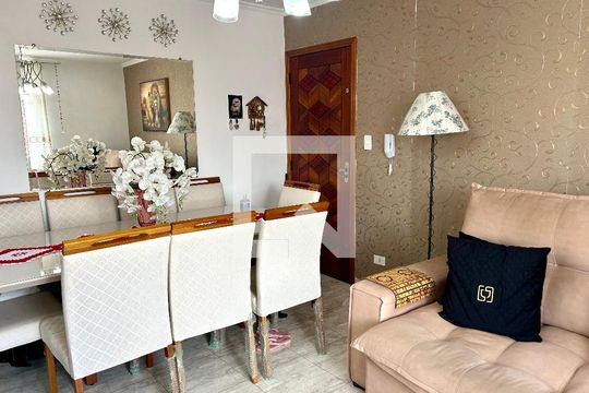 Sala de apartamento à venda com 2 quartos, 60m² em Jardim Vila Galvao, Guarulhos