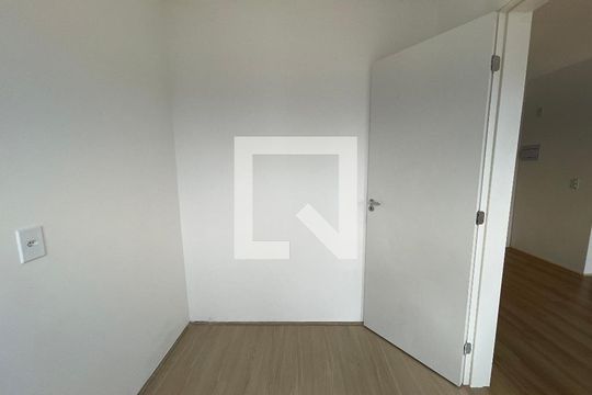 Quarto de apartamento à venda com 2 quartos, 37m² em Jaguaré, São Paulo