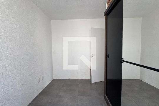quarto 1 de apartamento à venda com 2 quartos, 42m² em Santos Dumont, São Leopoldo