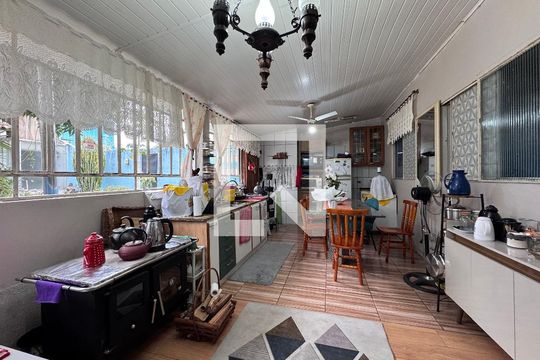 sala de casa para alugar com 3 quartos, 200m² em Feitoria, São Leopoldo