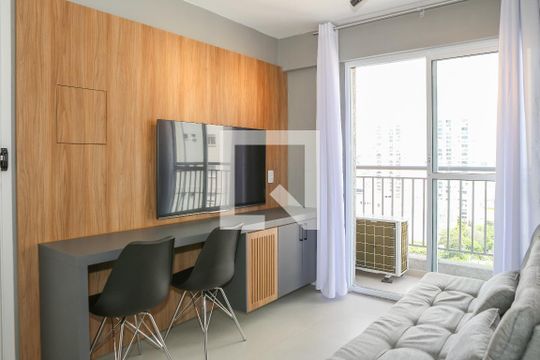 Sala e Cozinha de apartamento à venda com 1 quarto, 29m² em Vila Romana, São Paulo