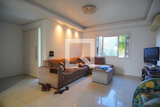 Sala de casa para alugar com 3 quartos, 241m² em Hamburgo Velho, Novo Hamburgo