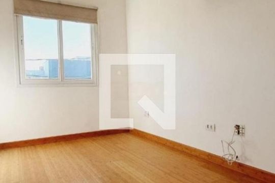 Casa à venda com 3 quartos, 285m² em Swiss Park, Campinas