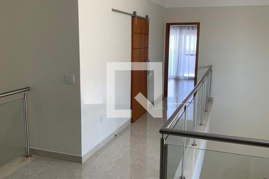 Casa à venda com 6 quartos, 409m² em Swiss Park, Campinas