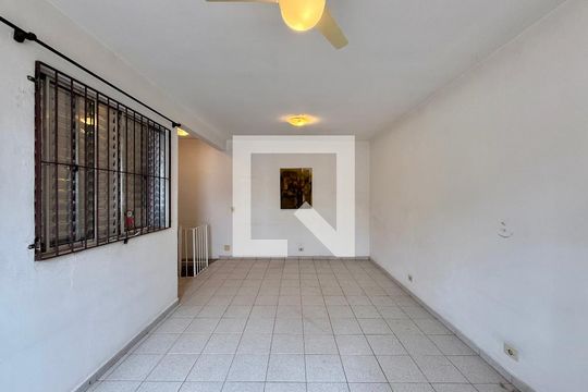 Suíte de casa para alugar com 4 quartos, 160m² em Santo Amaro, São Paulo