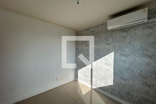 Apartamento à venda com 2 quartos, 42m² em Santo Andre, São Leopoldo