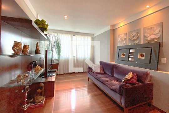 Sala de Estar de apartamento para alugar com 4 quartos, 220m² em Lourdes, Belo Horizonte