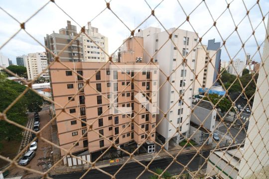 Quarto - Vista de apartamento para alugar com 1 quarto, 45m² em Centro, Campinas