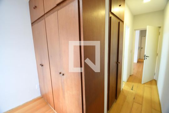 Quarto de apartamento para alugar com 1 quarto, 45m² em Centro, Campinas