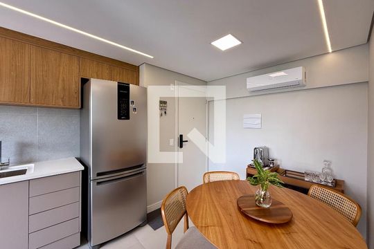 Sala  de apartamento à venda com 2 quartos, 44m² em Vila Cruzeiro, São Paulo