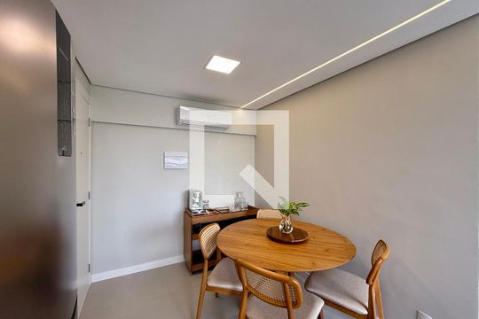 Sala  de apartamento à venda com 2 quartos, 44m² em Vila Cruzeiro, São Paulo