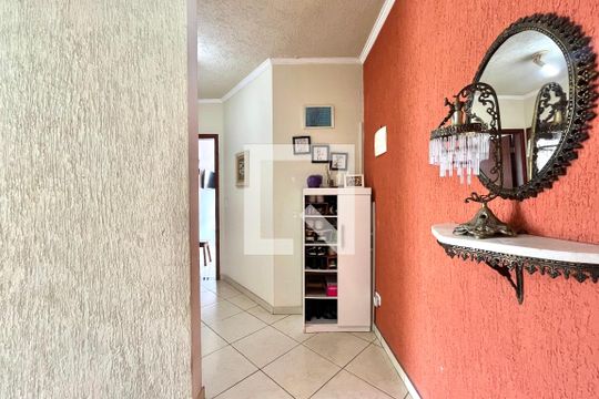 Corredor de casa à venda com 3 quartos, 128m² em Jardim Jabaquara, São Paulo