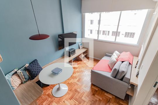 Sala  de apartamento à venda com 1 quarto, 42m² em Copacabana, Rio de Janeiro