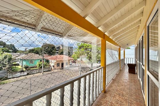 Sacada de casa para alugar com 3 quartos, 129m² em Ideal, Novo Hamburgo