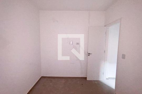 Quarto de apartamento para alugar com 2 quartos, 36m² em Vila Lucia, São Paulo