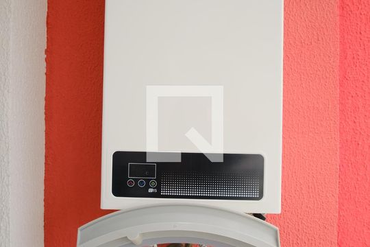 Varanda e área de serviço de apartamento à venda com 2 quartos, 40m² em Vila Aricanduva, São Paulo