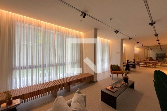 Salão de Festas  de kitnet/studio à venda com 0 quarto, 25m² em Vila Cordeiro, São Paulo
