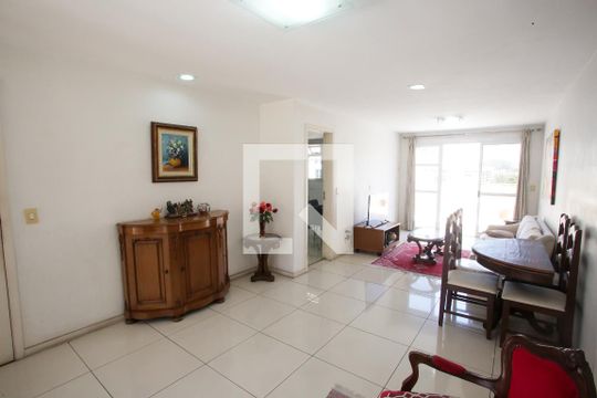 Sala de apartamento para alugar com 4 quartos, 300m² em Freguesia (jacarepaguá), Rio de Janeiro