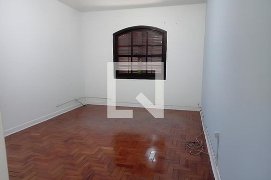 Casa para alugar com 4 quartos, 550m² em Itaim Bibi, São Paulo
