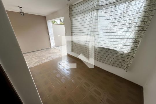 Casa para alugar com 3 quartos, 300m² em Brooklin, São Paulo
