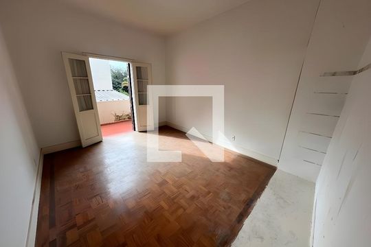 Casa para alugar com 3 quartos, 300m² em Brooklin, São Paulo